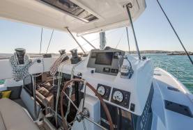 Moorings 5000 steering wheel