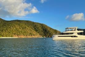 Moorings 534PC anchored in BVI