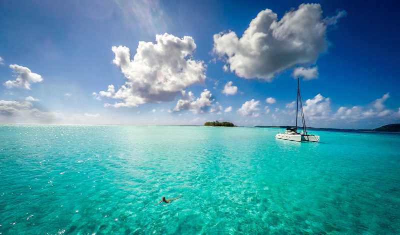 6 Stunning Beaches to Visit on a Tahiti Sailing Holiday 