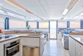 tm_glb_moorings464pc_saloon