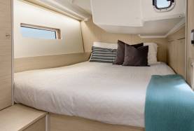 Oceanis 40.1 Cabin